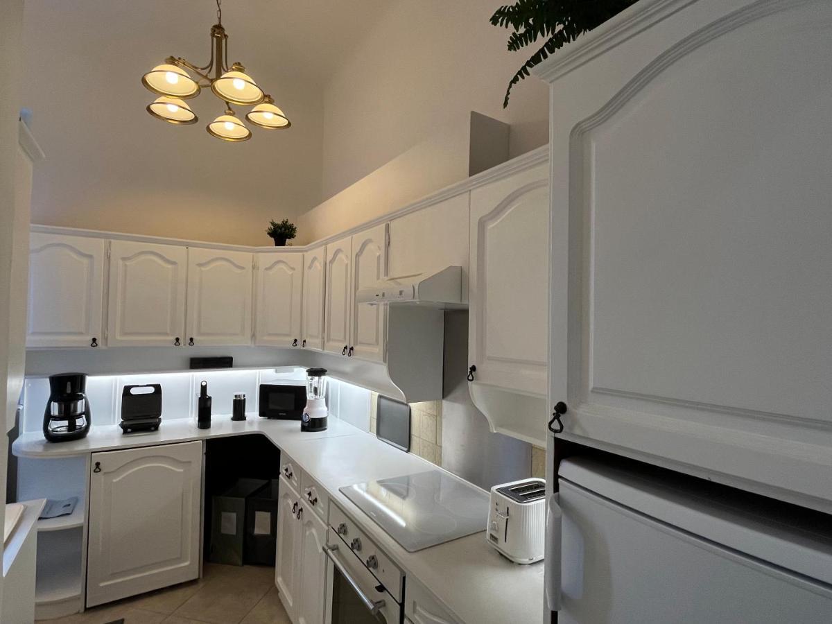 Hillside Luxury Residence Budapest With Free Garage Esterno foto